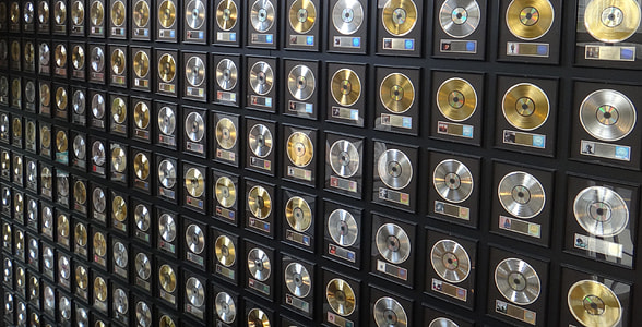 framed compact disc collection thumbnail