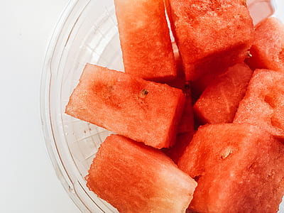 red fruit thumbnail