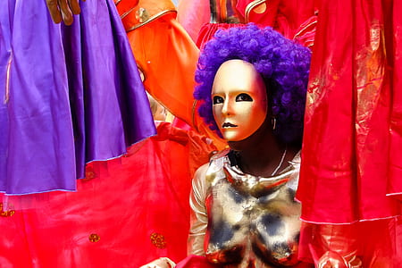 person wearing mask thumbnail