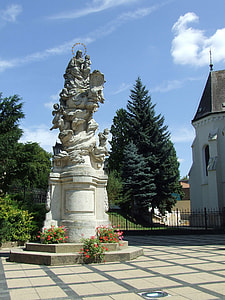Rococo Maria Column in Kaposvar, Hungary thumbnail