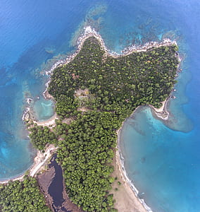 aerial photo of island thumbnail