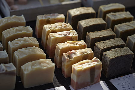 selective focus photography desserts thumbnail