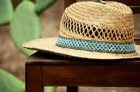 brown straw hat thumbnail