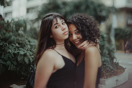friends, women, blur, leaves thumbnail