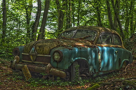 classic blue car thumbnail