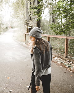 Woman Under Green Leaf Tree thumbnail
