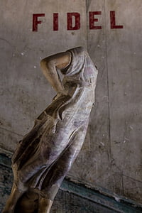 human statue with Fidel text overlay thumbnail