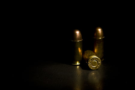 three gold bullets thumbnail