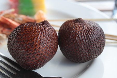 Salak, Lebar Cm Island thumbnail