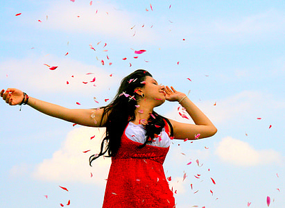 woman celebrating with confetti thumbnail