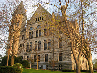 Wayne County Courthouse in Richmond, Indiana thumbnail