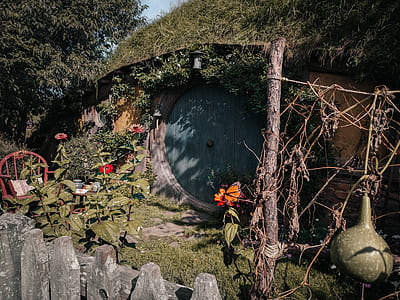 The Hobbit house movie still thumbnail