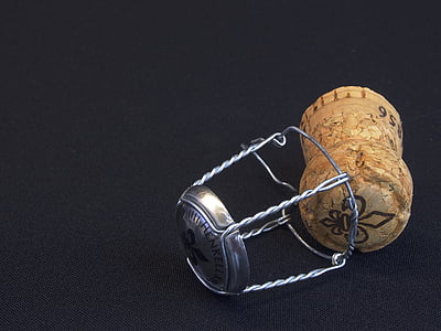 cork lid and cork remover thumbnail