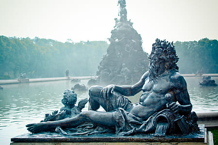 man concrete statue thumbnail