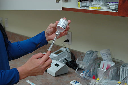 white syringe thumbnail