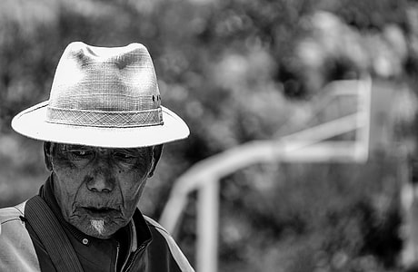 grayscale photo of man thumbnail