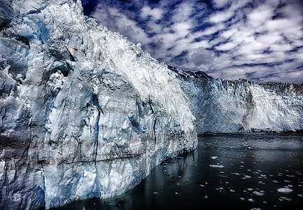 Ice Mountain Shoreline with water thumbnail