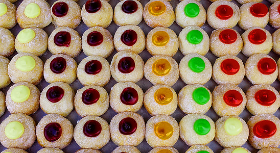 pile of round pastries thumbnail