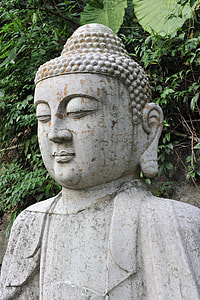 Gautama Buddha concrete thumbnail