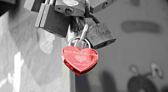 Love Castle, Hohenzollern Bridge thumbnail