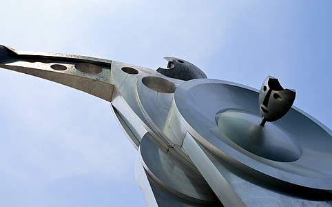 gray space craft thumbnail