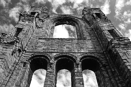 grayscale photo of concrete tower thumbnail