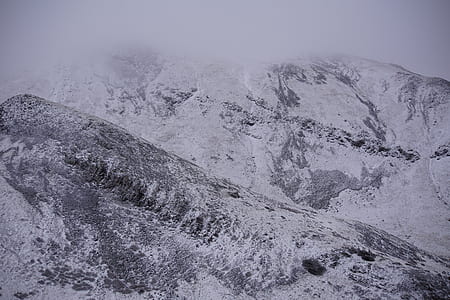 mountain covering with snow thumbnail