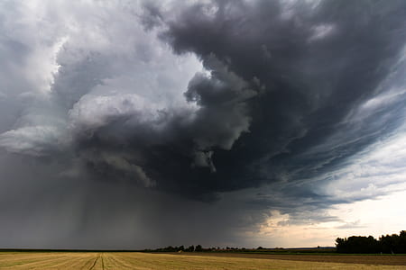 sky with dark and white clouds thumbnail
