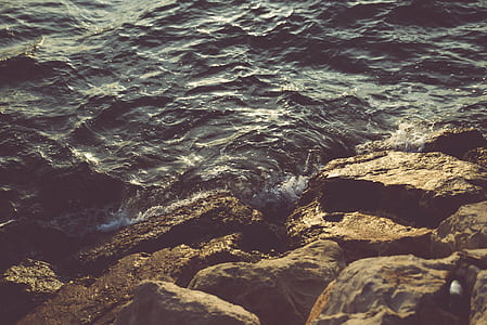 brown rock thumbnail
