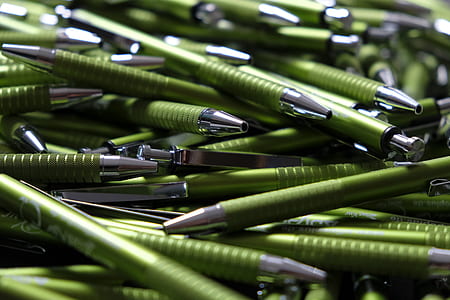 click pen lot thumbnail
