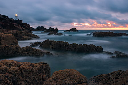 photography of brown island thumbnail