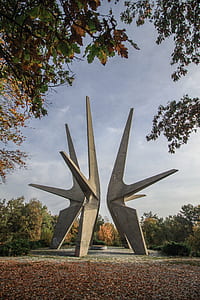 gray concrete abstract statue thumbnail