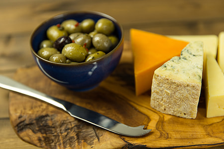 Cheese, olives and biscuits thumbnail