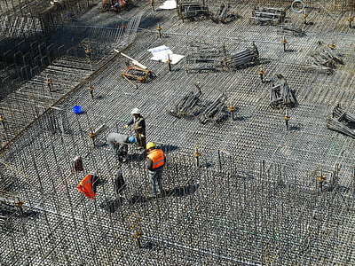 three man working together thumbnail