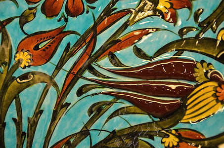 closeup photo of flower painting thumbnail