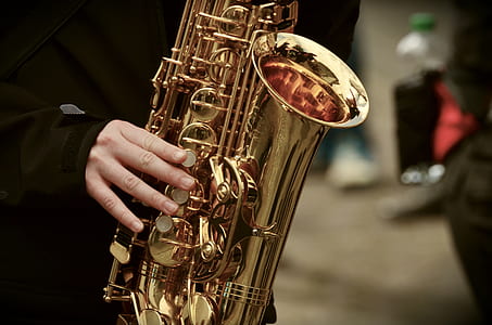 person playing saxophone thumbnail