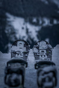closeup photography of ski blades thumbnail