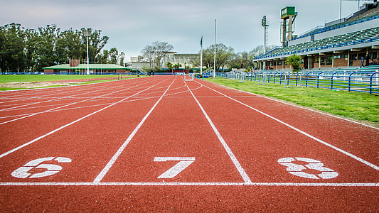 brown track n field field photo thumbnail