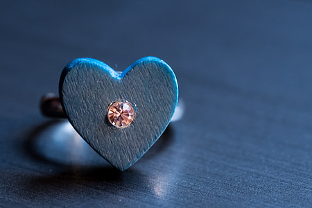 selective focus photograph of silver-colored heart ring thumbnail