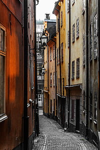 brown concrete buildings thumbnail