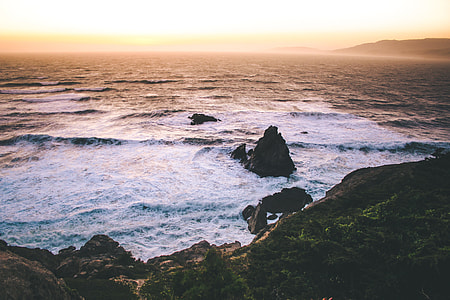seashore waves thumbnail
