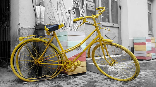 yellow dutch bicycle thumbnail