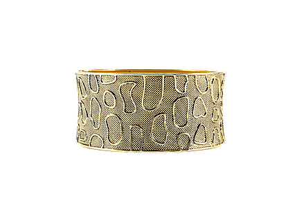 gold-colored bangle thumbnail