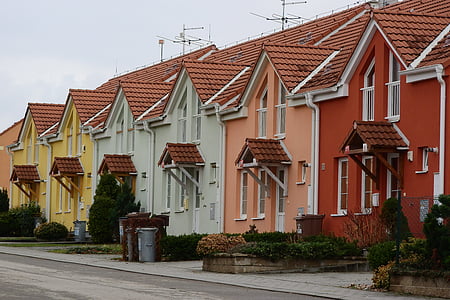 assorted houses thumbnail