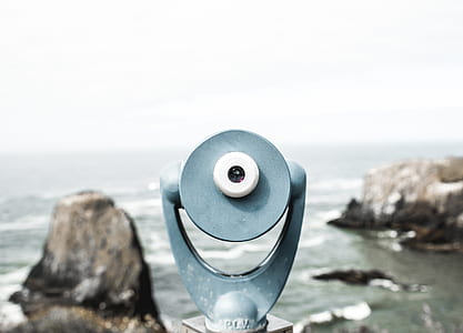 gray web camera thumbnail