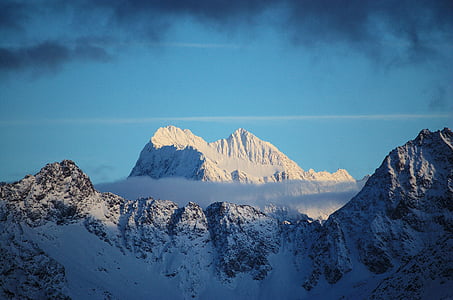 snow coated mountain thumbnail