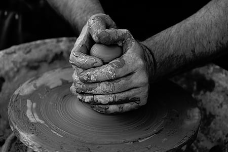 grayscale photography of pot molder thumbnail