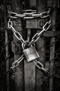 silver chain and padlock thumbnail