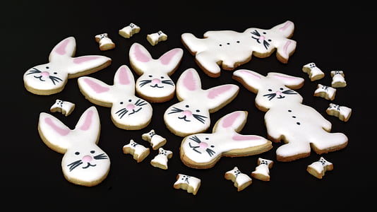 white rabbit cookies thumbnail