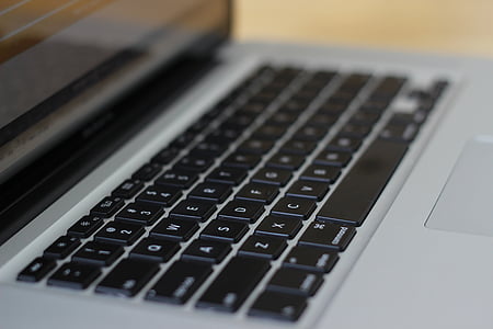 MacBook Pro thumbnail